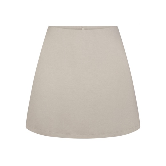 Skims Outdoor Skort in Stone - Picture 5 of 5